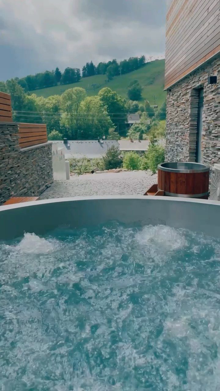 Reel from my trip to @la_bouda with @amazingplacescz and @worldee_com 😎👨‍👩‍👦 Check the trip itinerary and more pictures at the long below: 

https://www.worldee.com/trip/detail?tri
